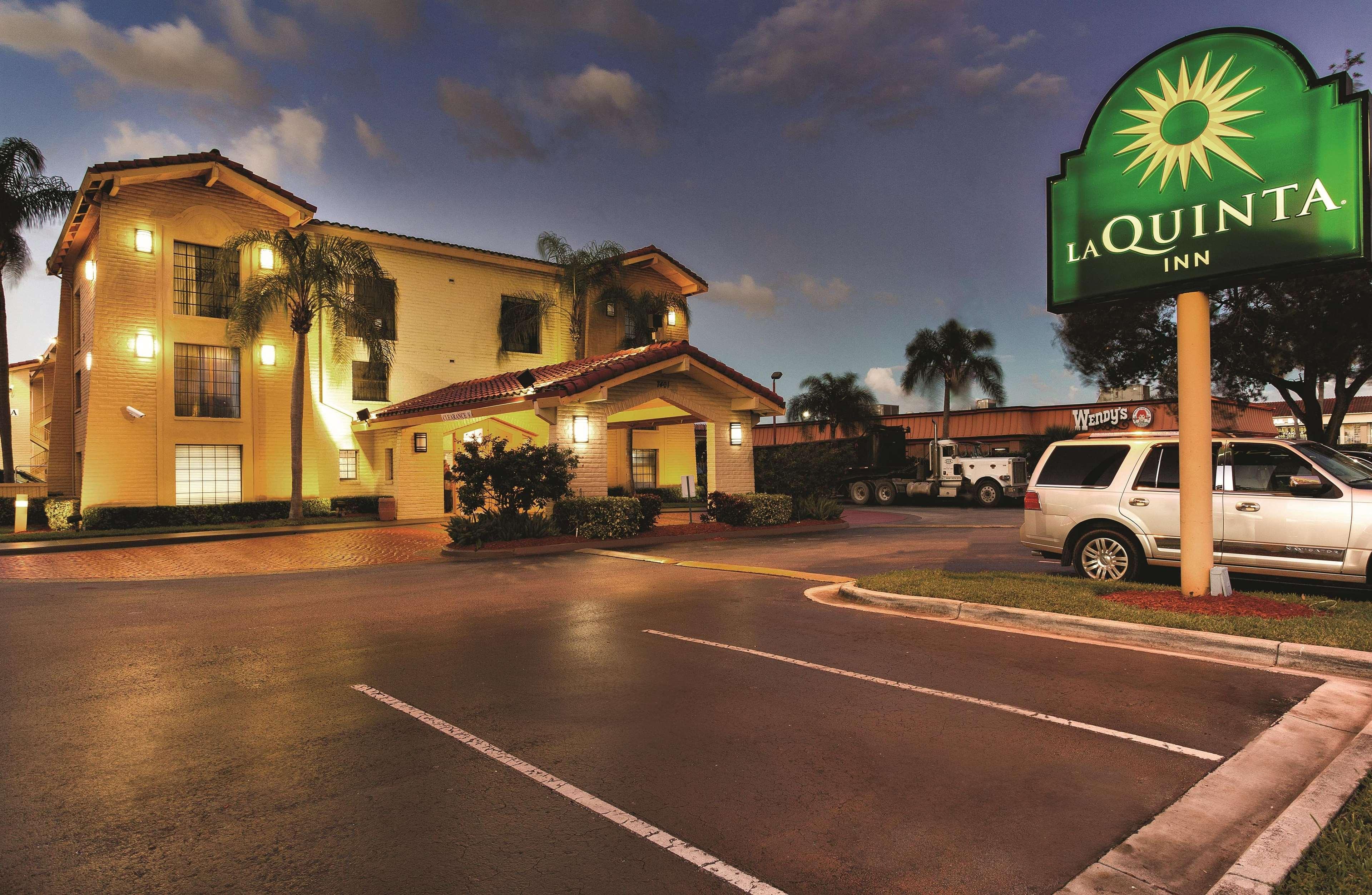La Quinta Inn By Wyndham Miami Airport North Miami Springs Eksteriør bilde