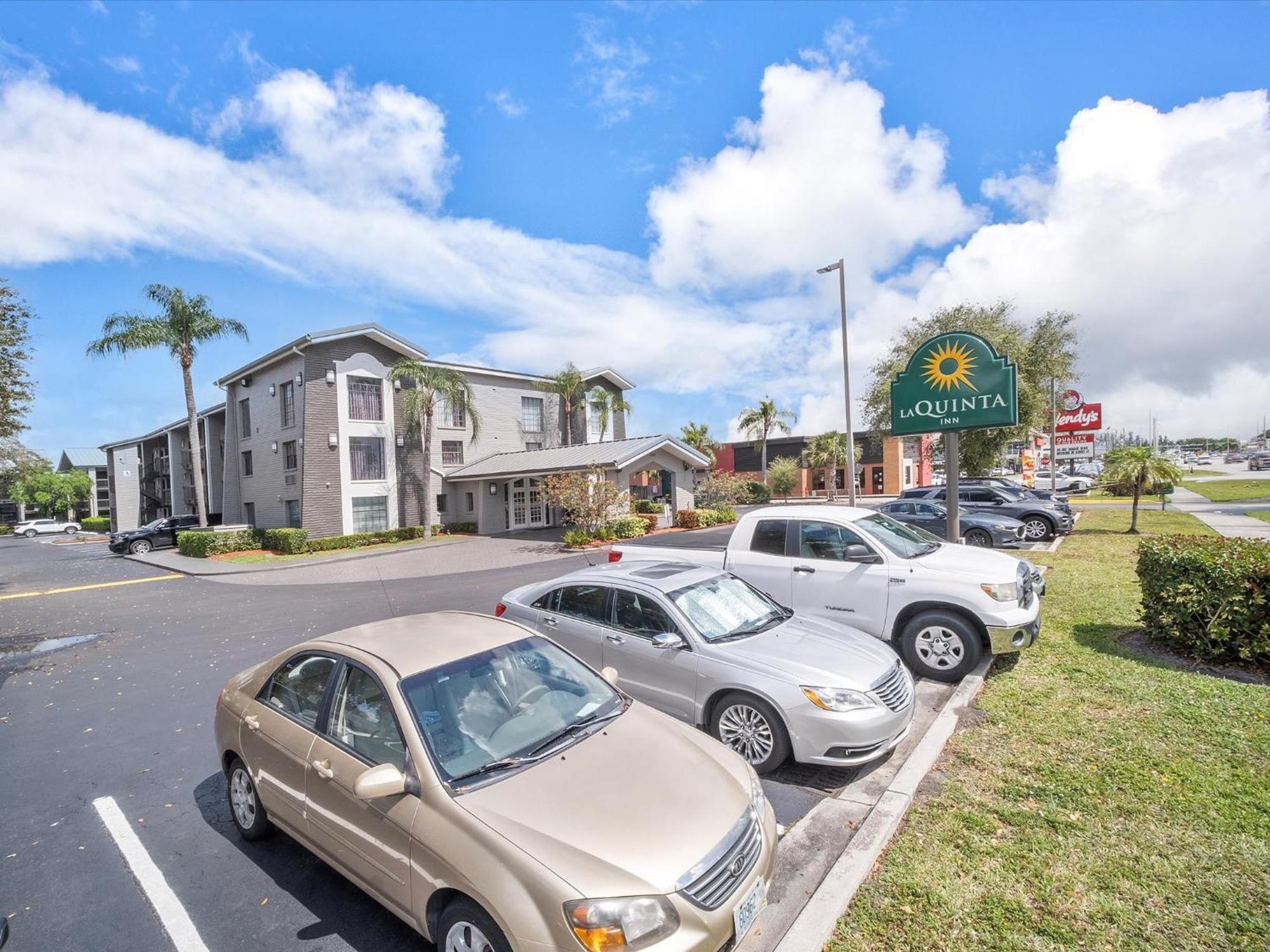 La Quinta Inn By Wyndham Miami Airport North Miami Springs Eksteriør bilde